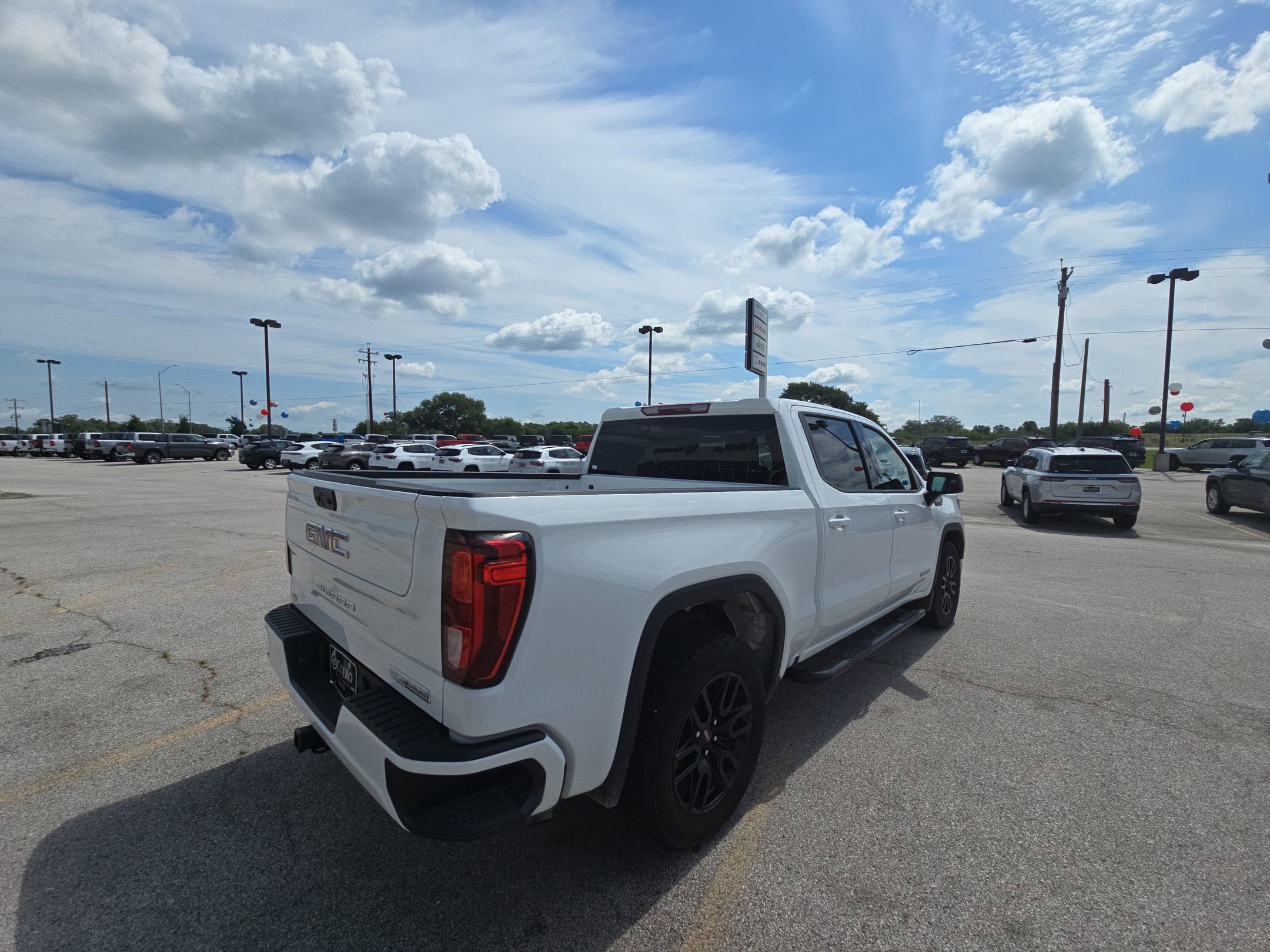 2023 Gmc Sierra 1500 Elevation photo 4