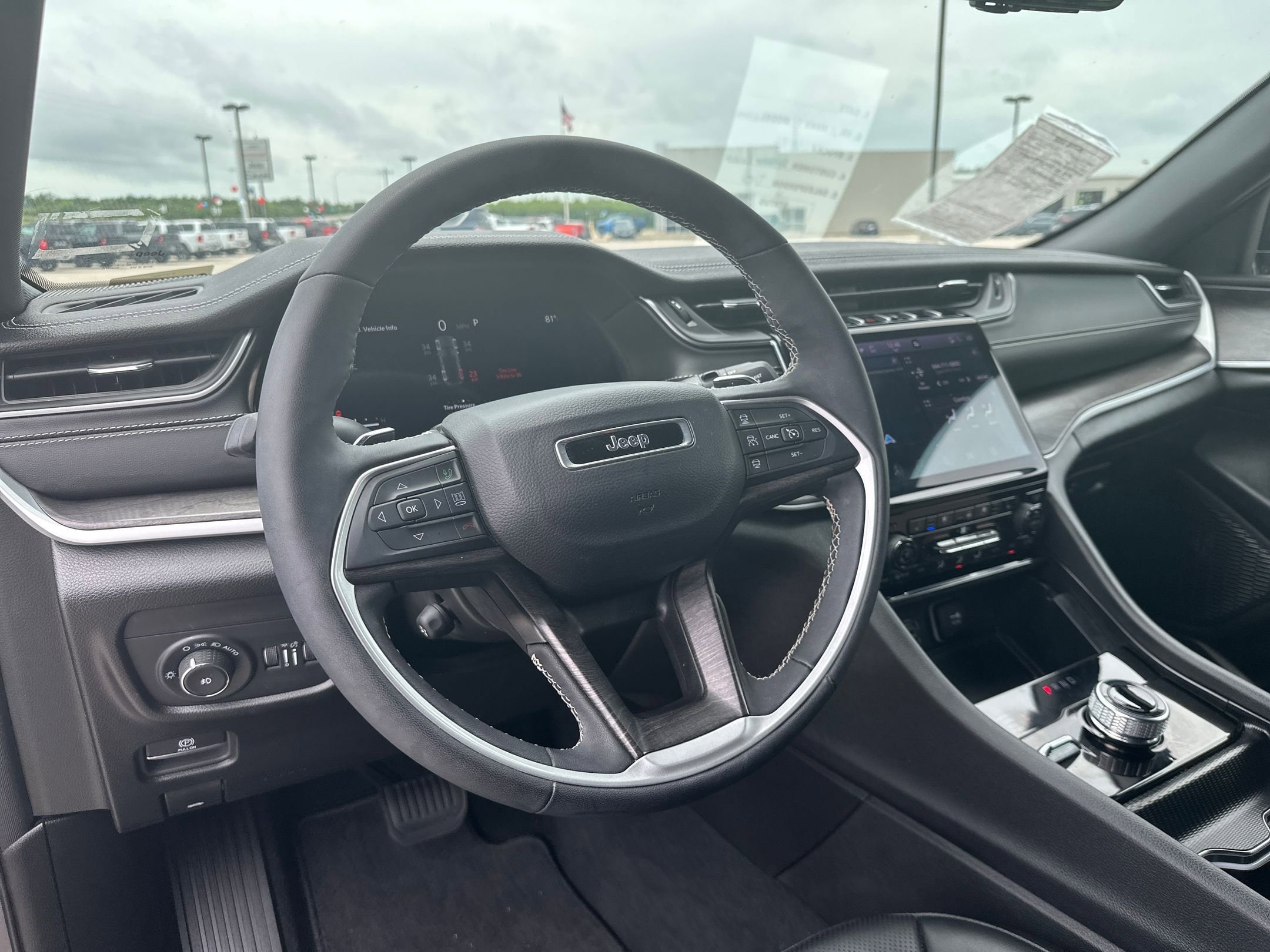 2024 Jeep Grand Cherokee Limited - Photo 12