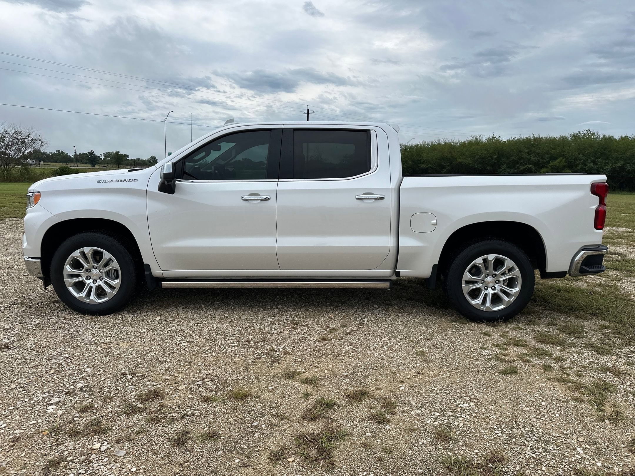 Used 2024 Chevrolet Silverado 1500 LTZ with VIN 3GCPAEED4RG276520 for sale in Cuero, TX