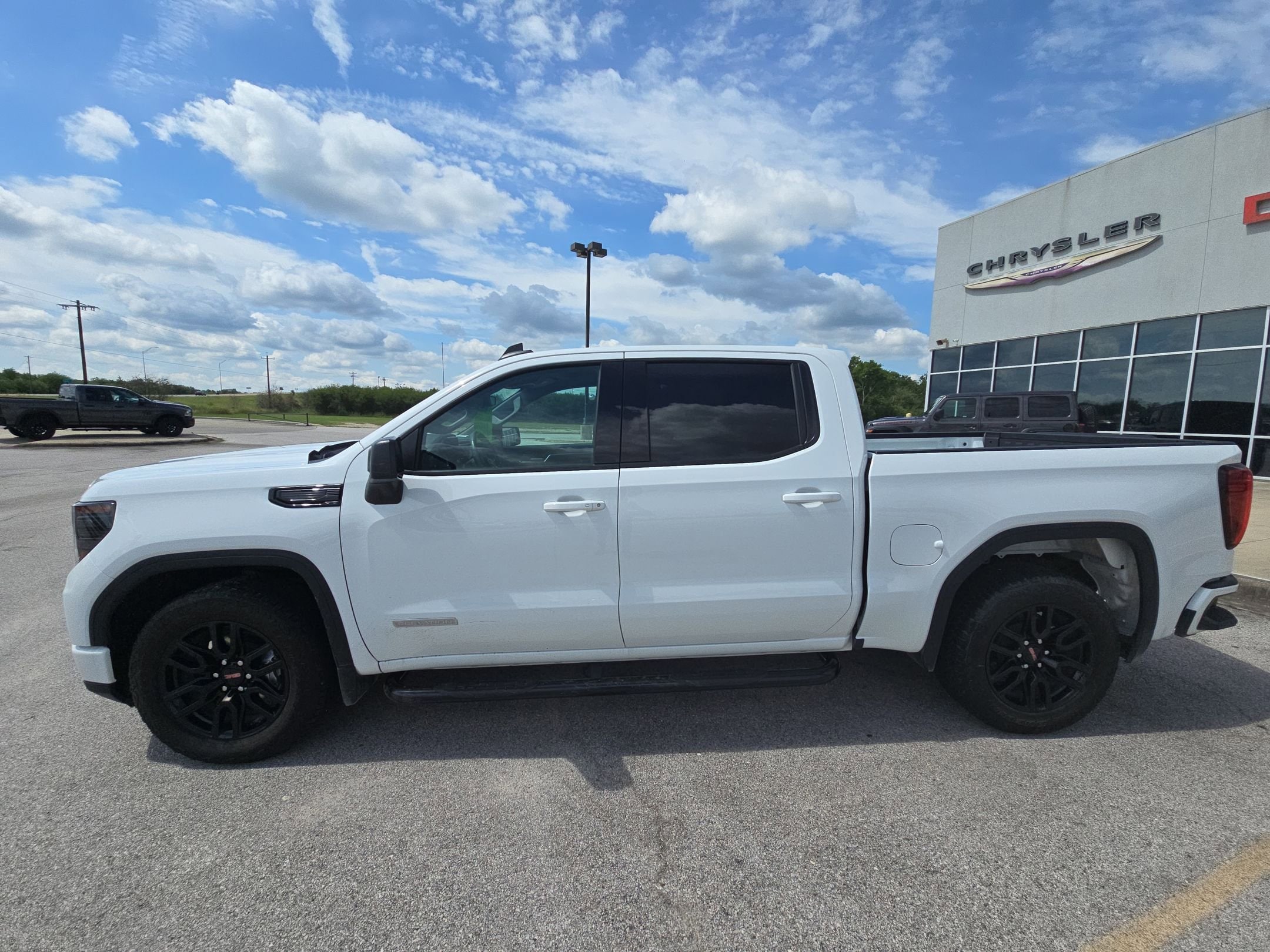 Used 2023 GMC Sierra 1500 Elevation with VIN 3GTPHCEK6PG297817 for sale in Cuero, TX