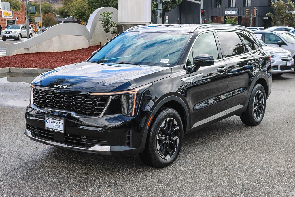 Used 2024 Kia Sorento S S AWD