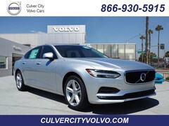 2018 Volvo S90 T5 AWD Momentum Sedan