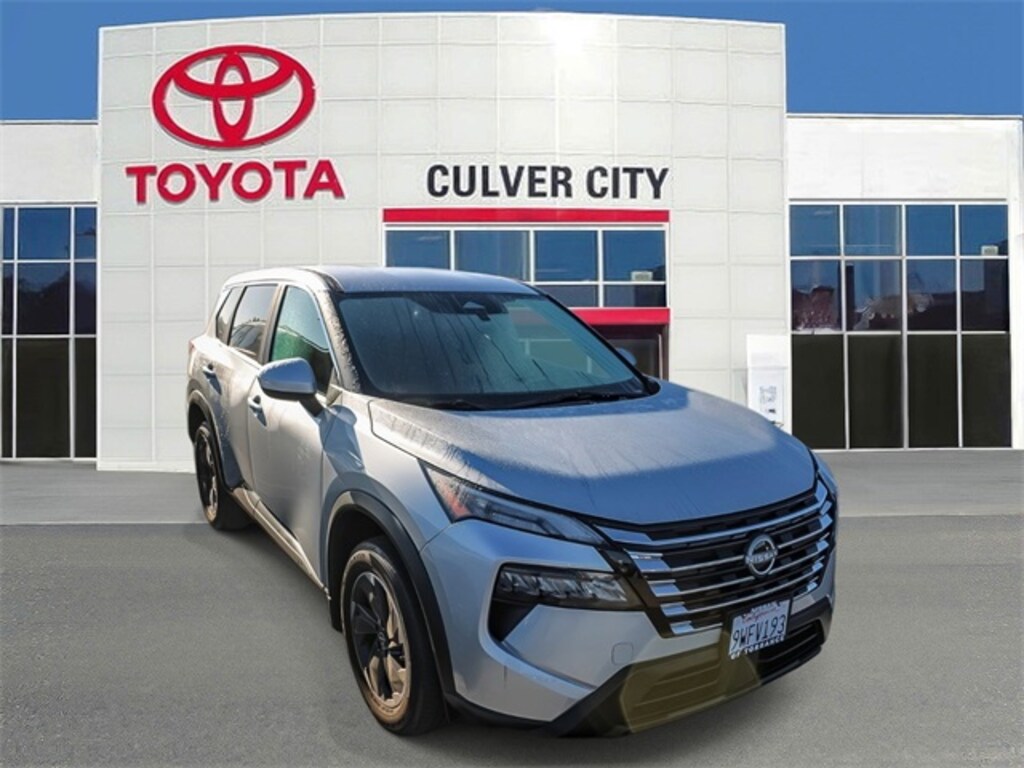 Used 2025 Nissan Rogue SV SUV