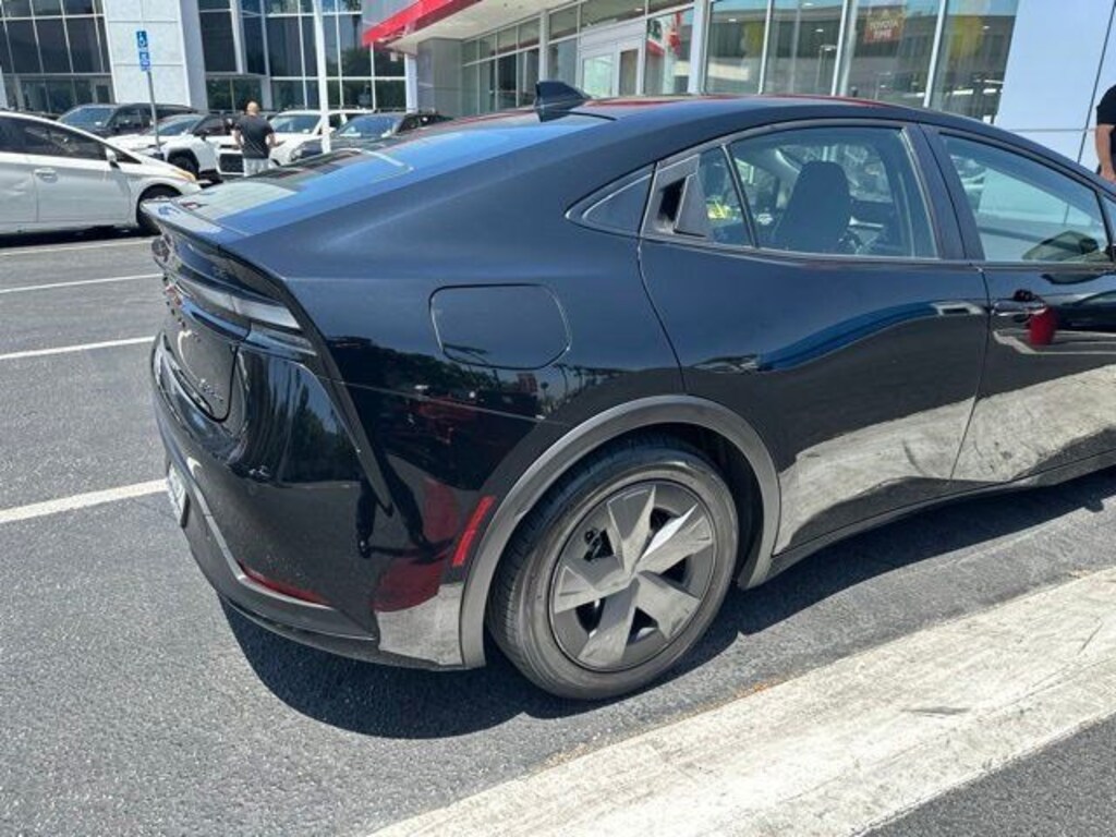 Certified 2023 Toyota Prius Prime SE Hatchback