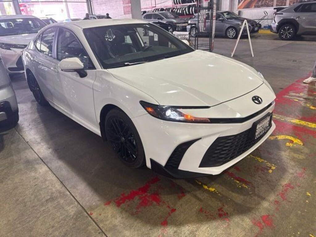 Certified 2025 Toyota Camry SE Sedan