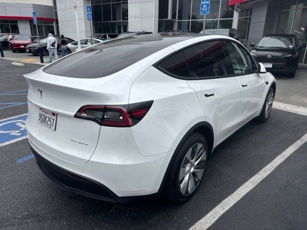 Certified 2023 Tesla Model Y Long Range SUV