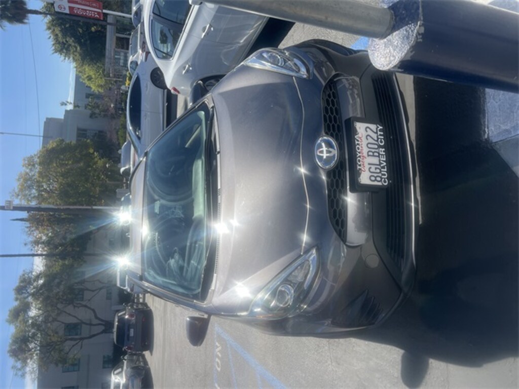 Certified 2018 Toyota Prius c One Hatchback