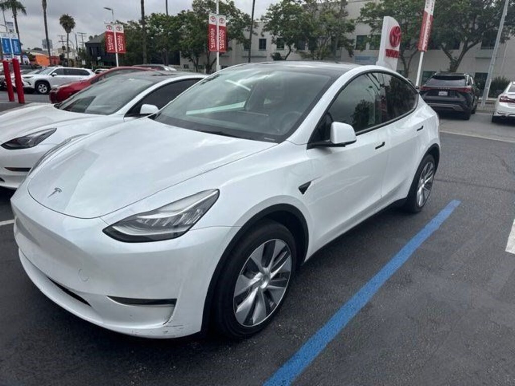 Certified 2023 Tesla Model Y Long Range SUV