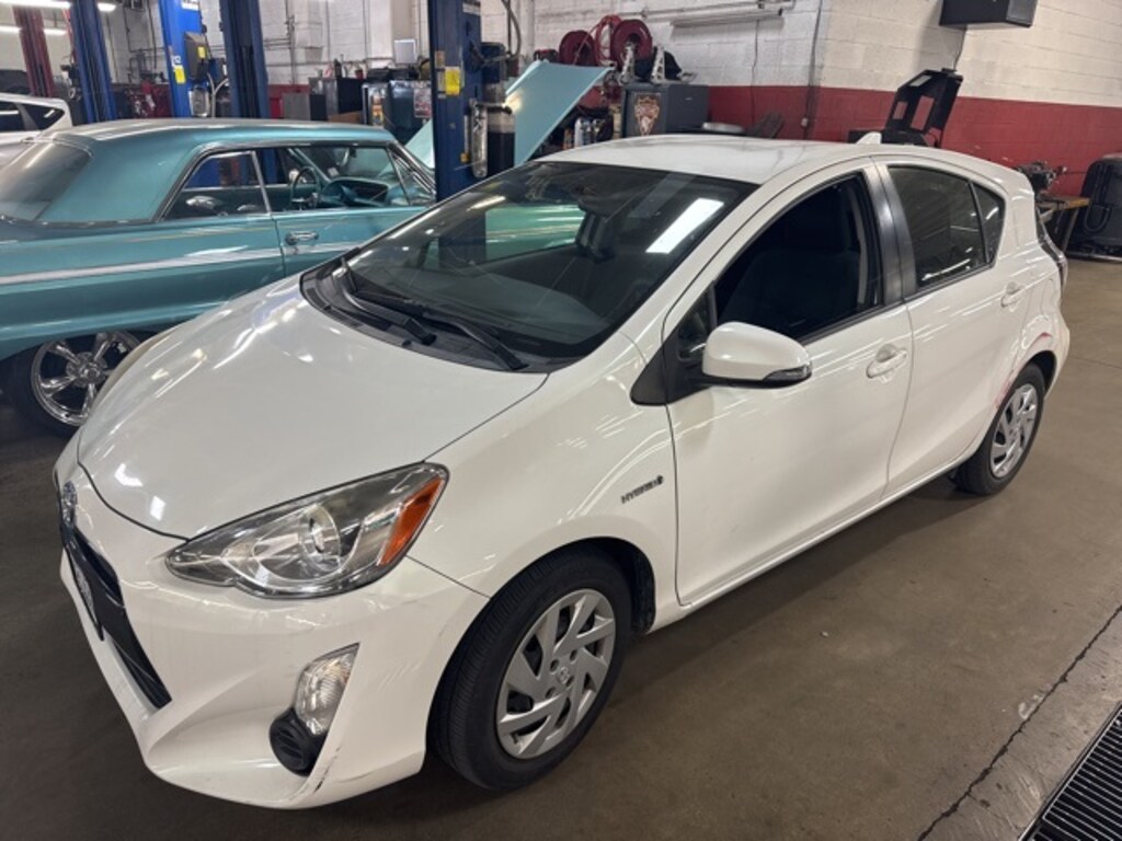 Certified 2015 Toyota Prius c Three Hatchback