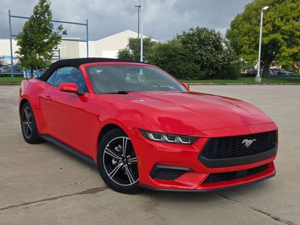 Certified 2025 Ford Mustang Convertible