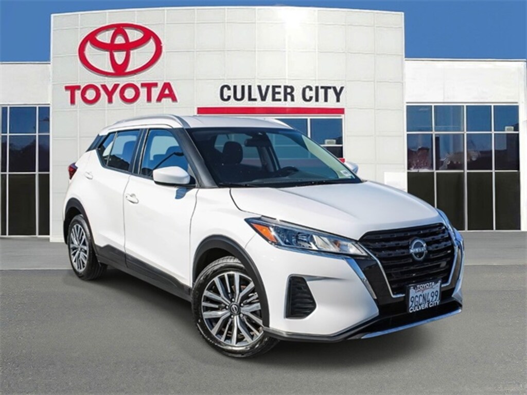 Used 2023 Nissan Kicks SV SUV