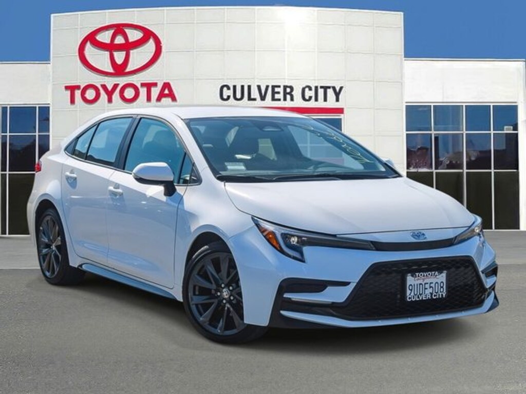 Certified 2025 Toyota Corolla SE Sedan
