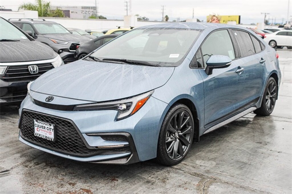 Used 2024 Toyota Corolla SE Sedan