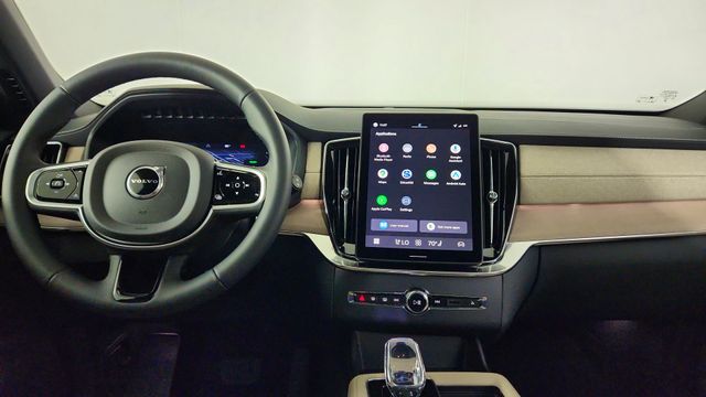 2026 Volvo XC90 Plus - Photo 27