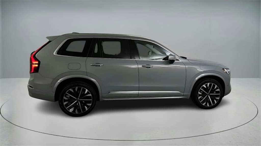 New 2026 Volvo XC90 plug-in hybrid T8 Ultra 7-Seater SUV