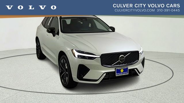 2026 Volvo XC60 T8 Plus Dark AWD's photo