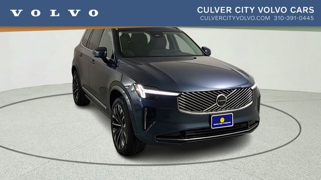 2026 Volvo XC90 Plus