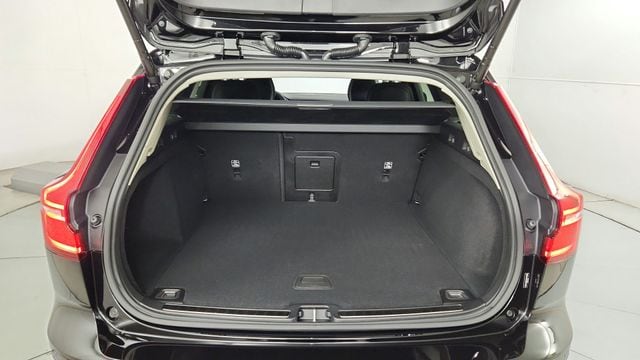 2026 Volvo V60 Cross Country Plus - Photo 39