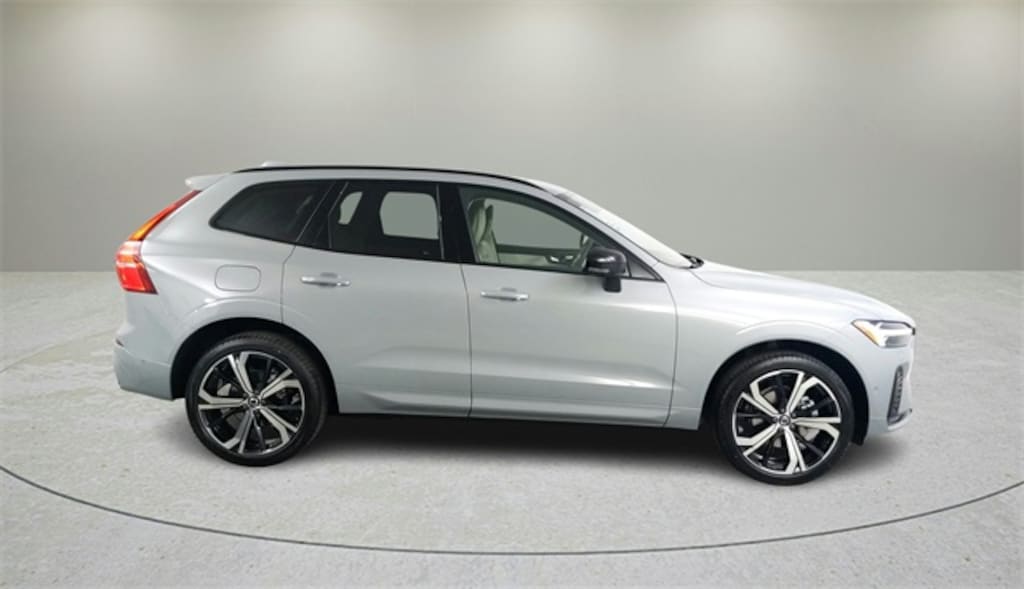 Certified 2025 Volvo XC60 B5 Ultra SUV