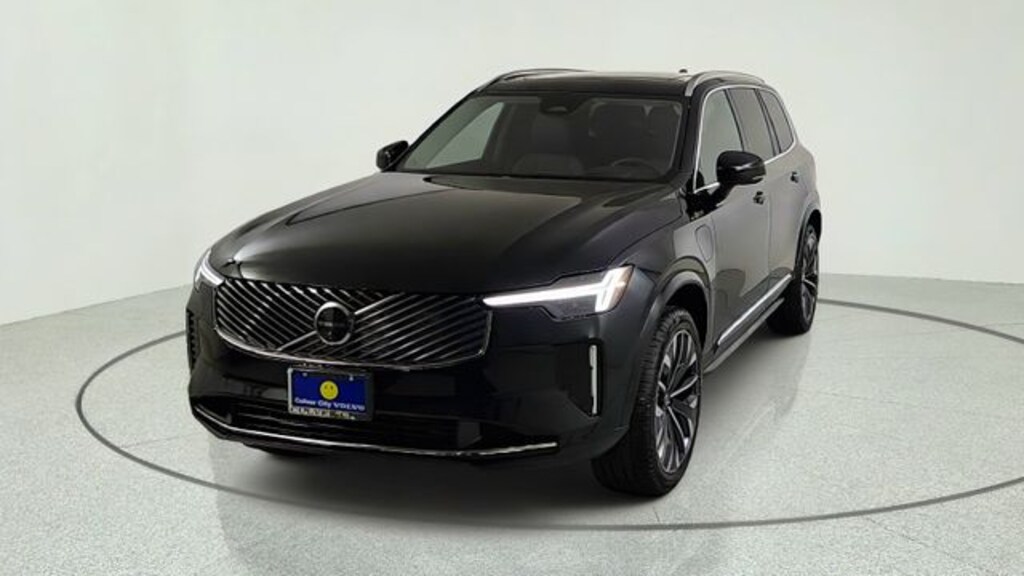 New 2026 Volvo XC90 plug-in hybrid T8 Ultra 7-Seater SUV