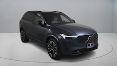 2026 Volvo XC90 plug-in hybrid T8 Ultra Dark Theme 7-Seater SUV