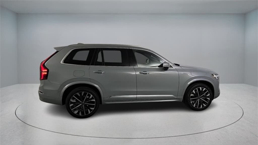 New 2026 Volvo XC90 plug-in hybrid T8 Plus 7-Seater SUV