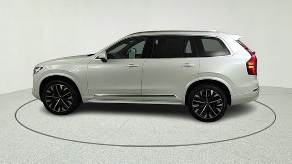 New 2026 Volvo XC90 B6 Plus 7-Seater SUV