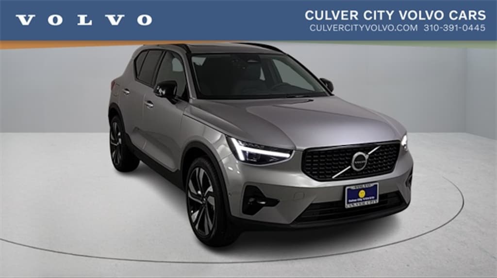 New 2026 Volvo XC40 B5 Ultra SUV