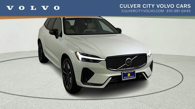 2026 Volvo XC60 B5 Plus Dark AWD's photo