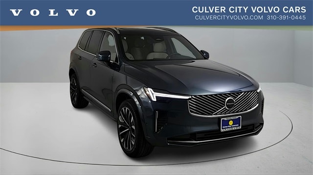 2026 Volvo XC90 Plus's photo