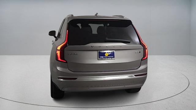 2026 Volvo XC90 B5 Ultra 6-Seater photo 4