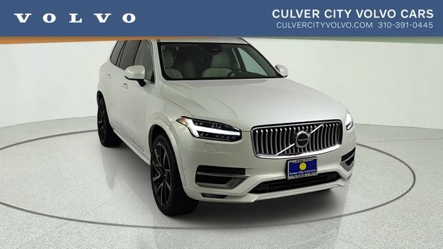 2023 Volvo XC90 B5 Plus 4WD's photo