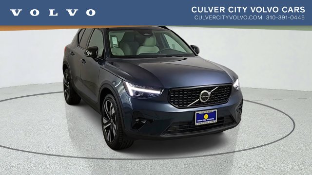 2026 Volvo XC40