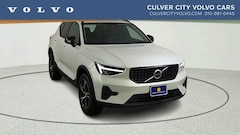 2026 Volvo XC40 B5 Core AWD SUV