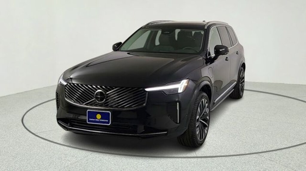 New 2026 Volvo XC90 plug-in hybrid T8 Plus 7-Seater SUV