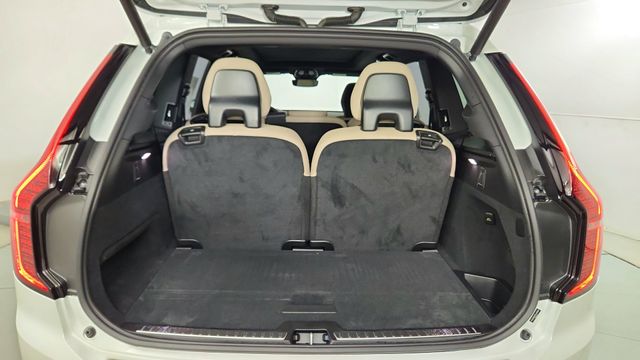 2026 Volvo XC90 Plus - Photo 42