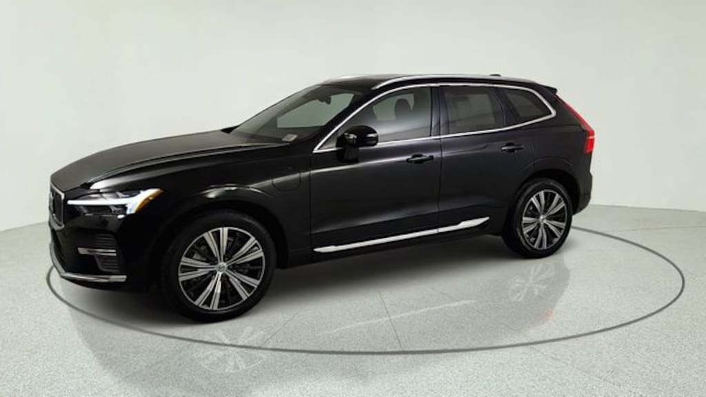 Certified 2023 Volvo XC60 Recharge Plug-In Hybrid Plus Bright SUV