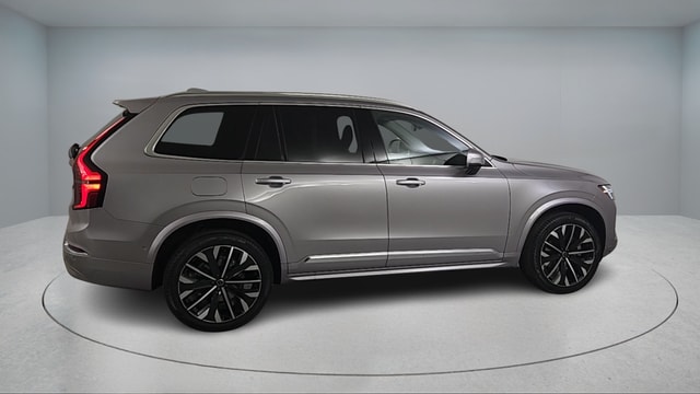 2026 Volvo XC90 B5 Ultra 6-Seater photo 2