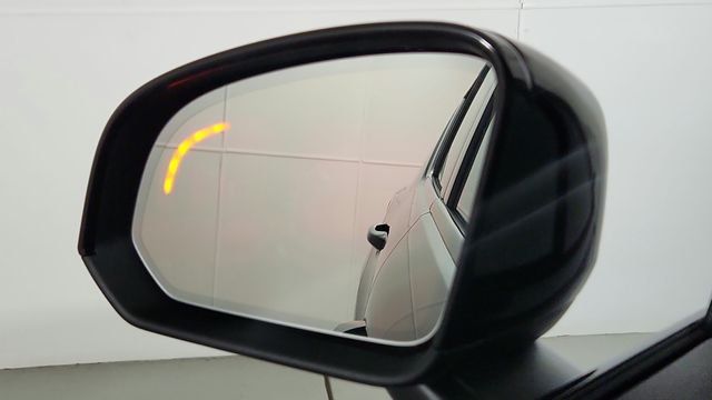 2026 Volvo XC40 Ultra Black Edition - Photo 15
