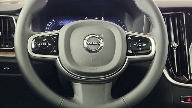 2026 Volvo V60 Cross Country Plus - Photo 25