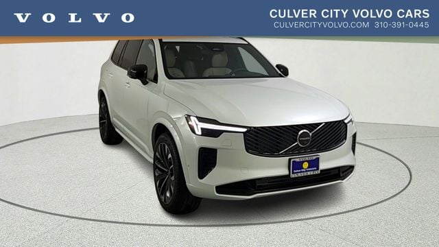 2026 Volvo XC90 T8 Recharge Ultra Dark 4WD's photo