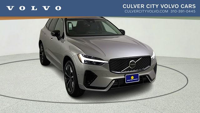 2026 Volvo XC60 T8 Plus Dark AWD's photo