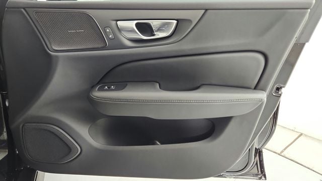 2026 Volvo V60 Cross Country Plus - Photo 37