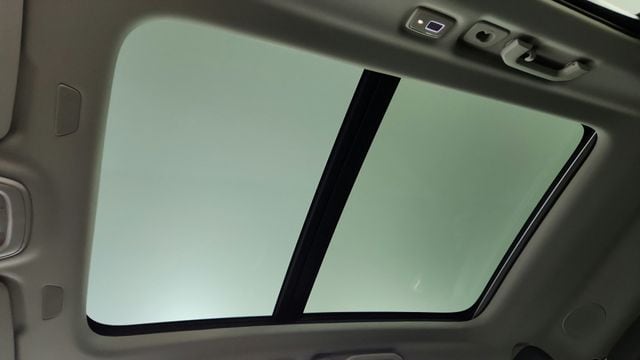 2026 Volvo V60 Cross Country Plus - Photo 27