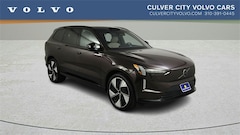2025 Volvo EX90 Twin Motor Performance Ultra 6-Seater SUV