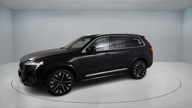 2026 Volvo XC90 plug-in hybrid T8 Ultra 6-Seater photo 2