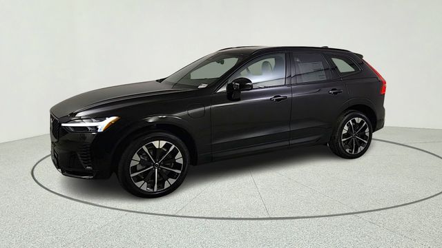 2026 Volvo XC60 Plus