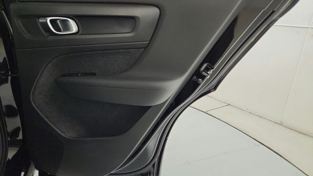 2026 Volvo XC40 Ultra - Photo 34