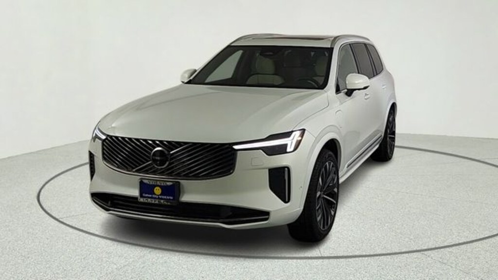 New 2026 Volvo XC90 plug-in hybrid T8 Plus 7-Seater SUV