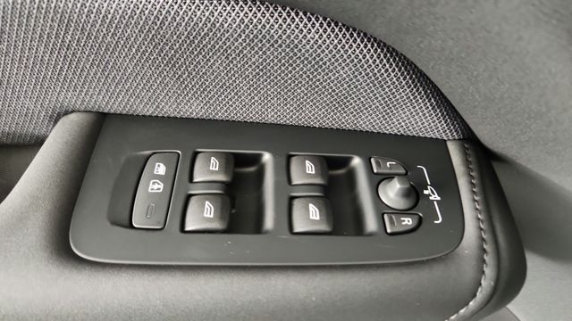 2026 Volvo XC60 Polestar - Photo 10